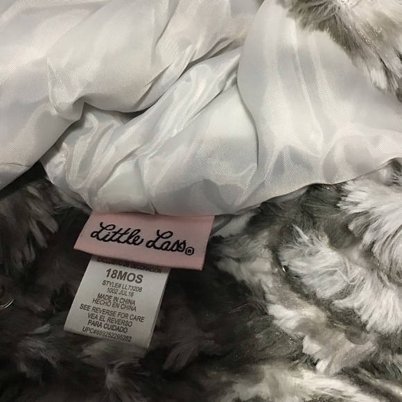 Little Lass Faux Für Vest - Picture 4 of 4